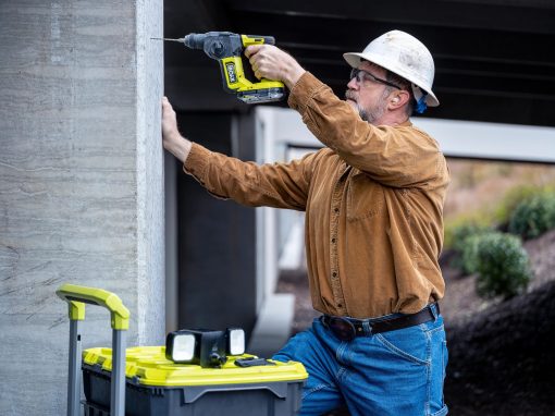 18V ONE+ HP COMPACT BRUSHLESS 5/8" SDS-PLUS ROTARY HAMMER - Image 9