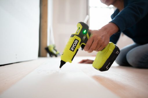 18V ONE+ Dual Temperature Glue Gun - Image 8