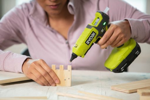 18V ONE+ Dual Temperature Glue Gun - Image 6