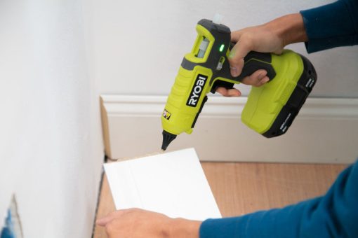 18V ONE+ Dual Temperature Glue Gun - Image 5